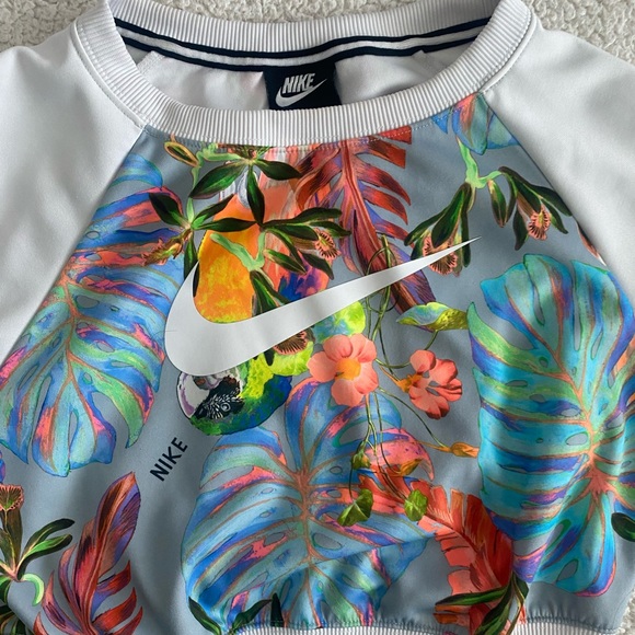 NIKE white and tropical print pullover - Picture 4 of 9